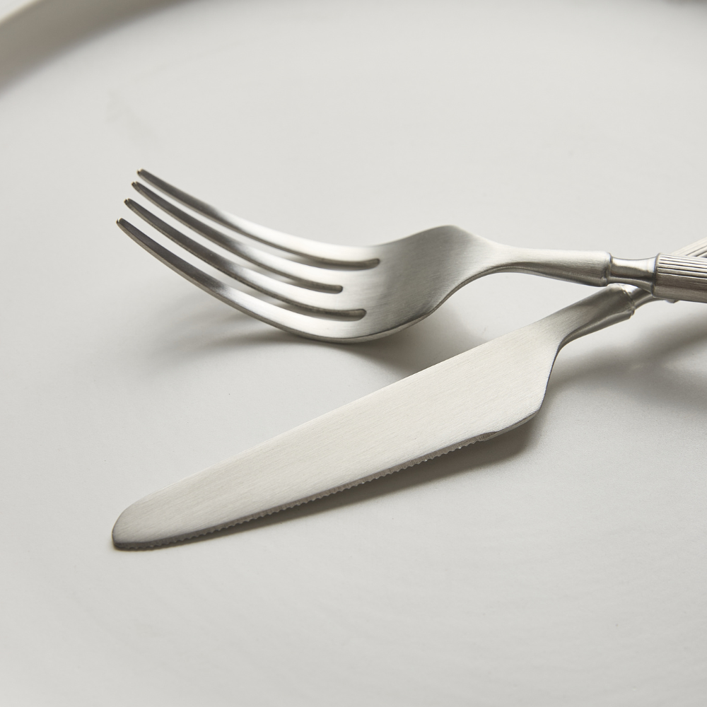 Evalyn Flatware