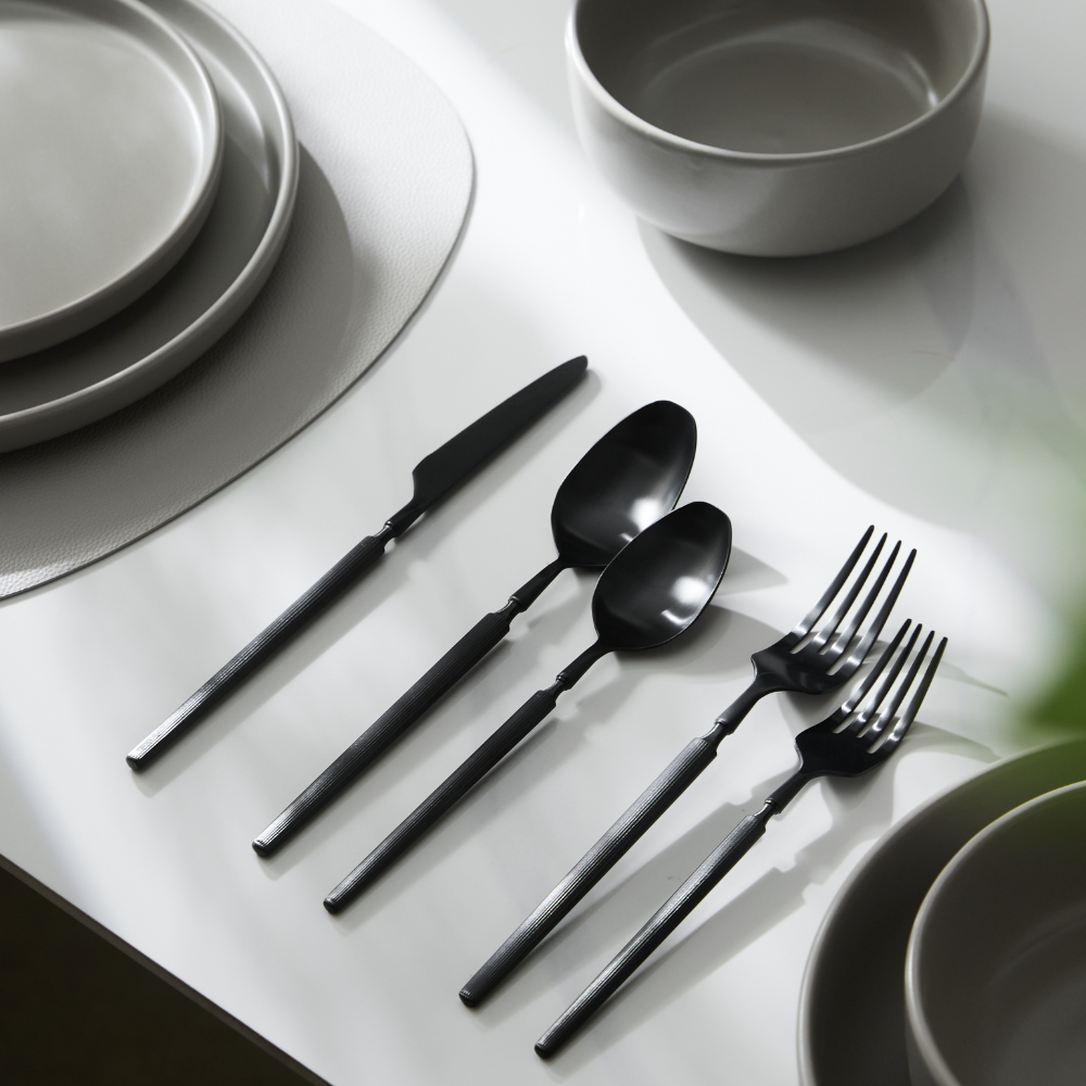Evalyn Flatware