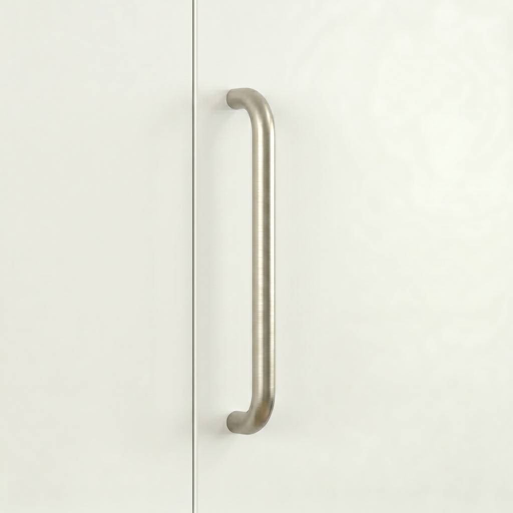 Charlie Radius Cabinet & Appliance Pull