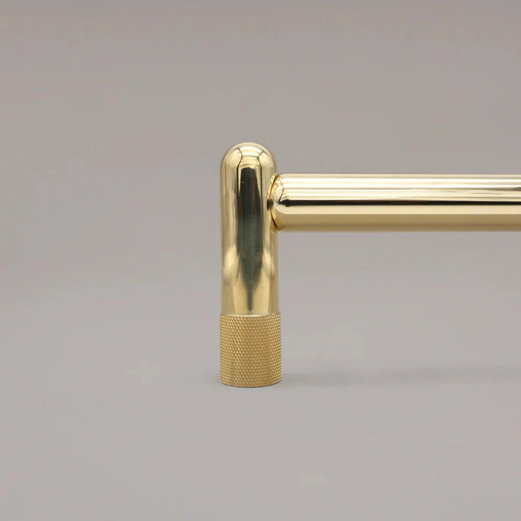 Knurled Appliance Pull