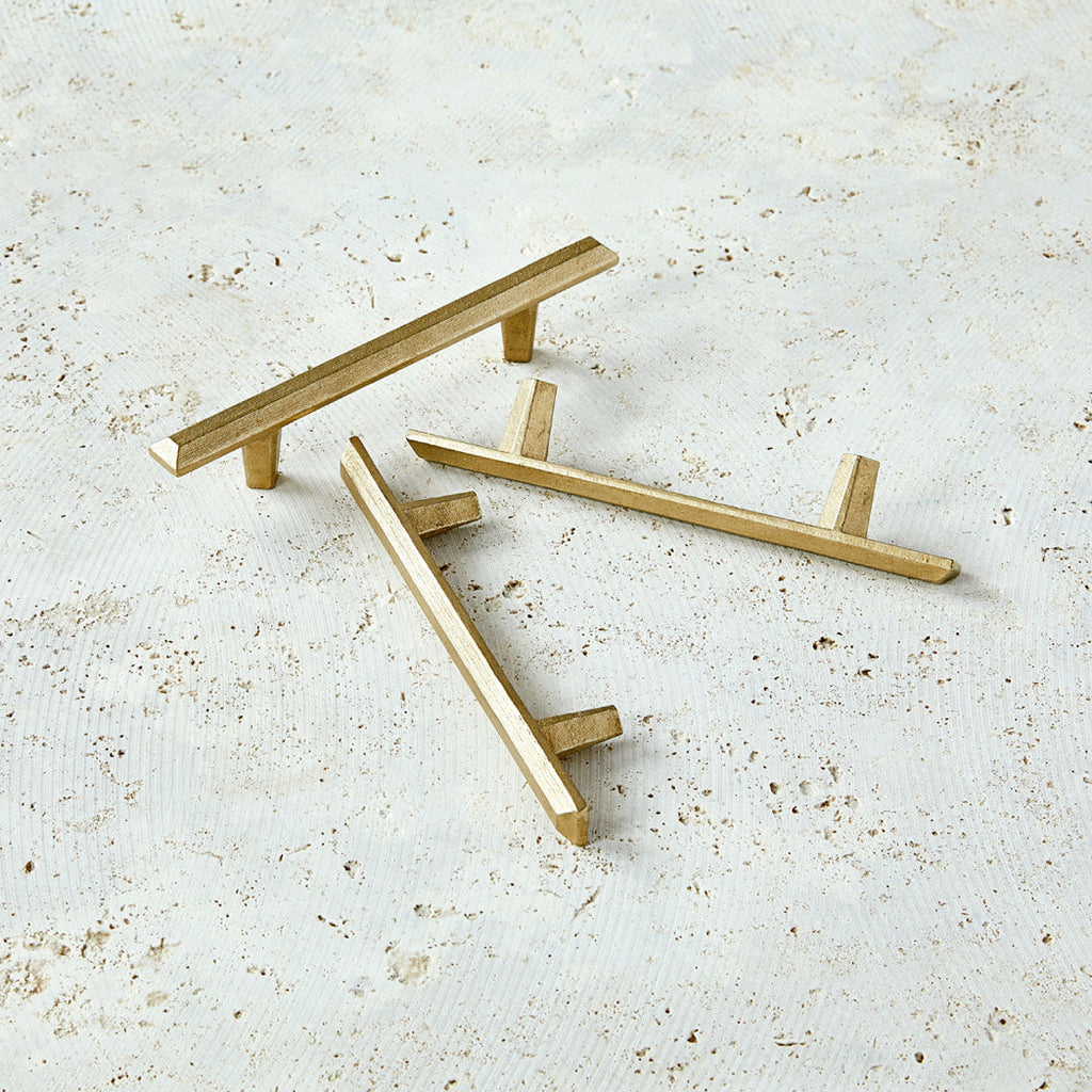 Pyra Handle
